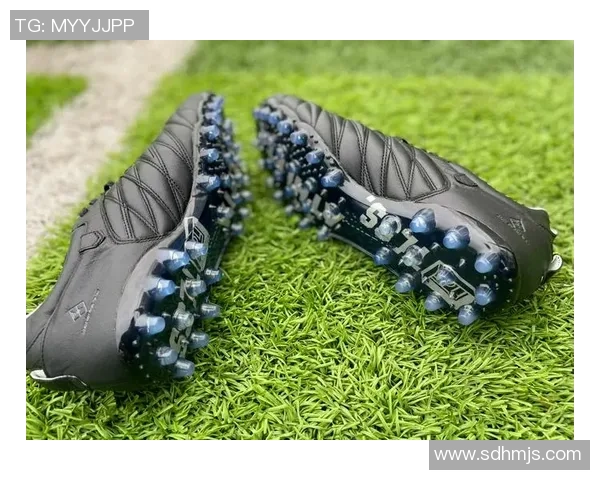 足球鞋与球星的关系盘点有哪些顶级球员为品牌代言打造专属鞋款